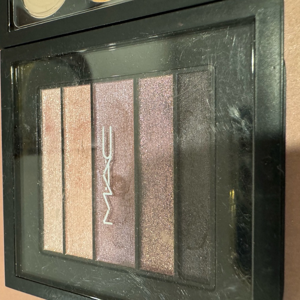 MAC Cosmetics Shimmer Eyeshadow Palette - Pink and Brown